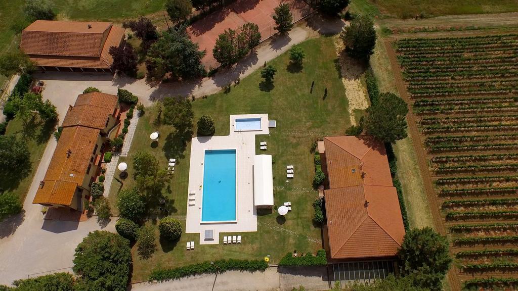 Tenuta Lamborghini Golf & Resort Panicale Ngoại thất bức ảnh